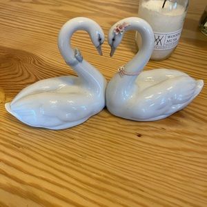 Elegant White Swan Figurines